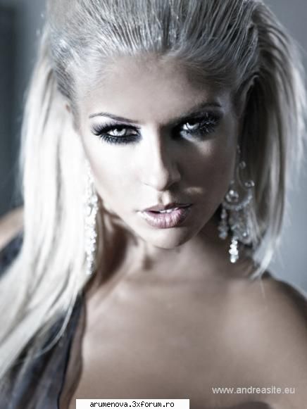PiCs - Joanna - Gallery